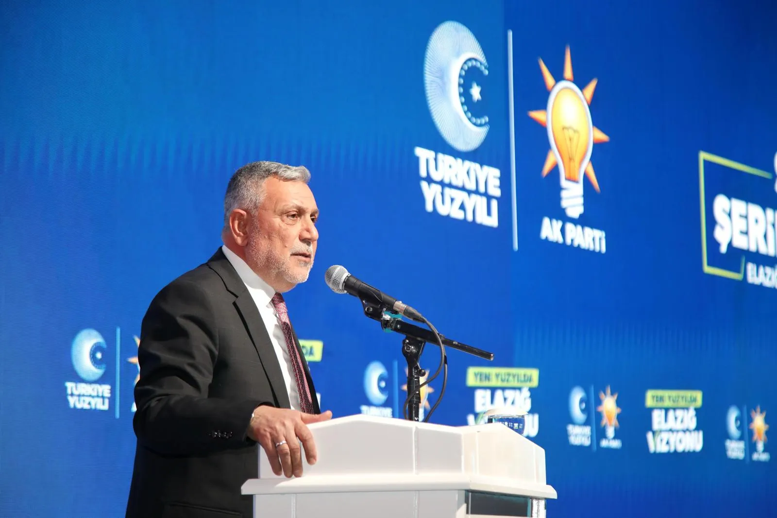 AK Parti Elazığ İl Başkanı Şerafettin Yıldırım Görevinden İstifa Etti