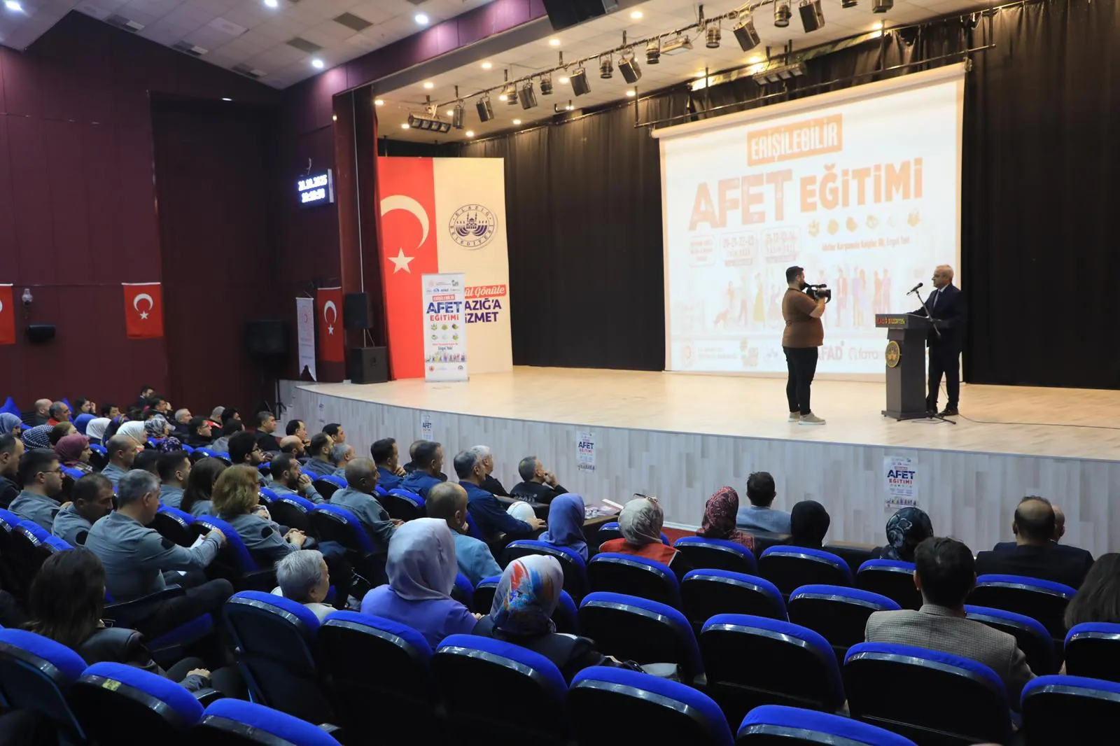“Erişilebilir Afet Eğitimi Projesi”nin Eğitimleri Başladı